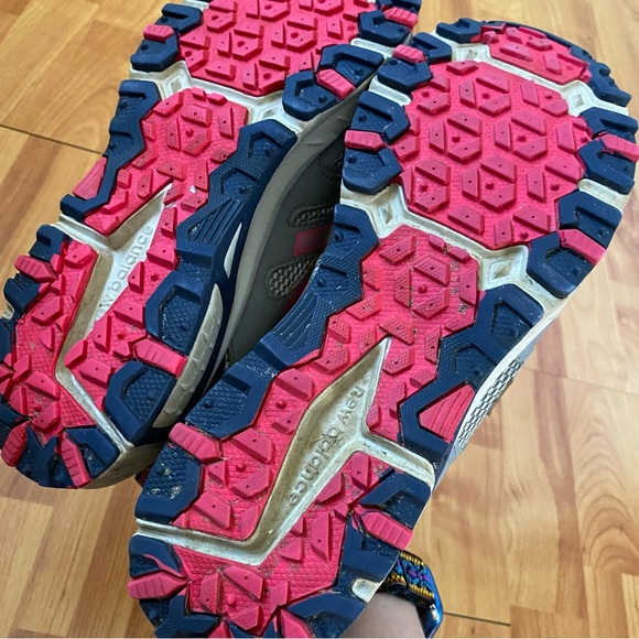 New Balance 412 v4 tech ride sneakers Size 11 - Picture 7 of 8